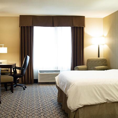 Holiday Inn Express & Suites - Williston By Ihg Экстерьер фото