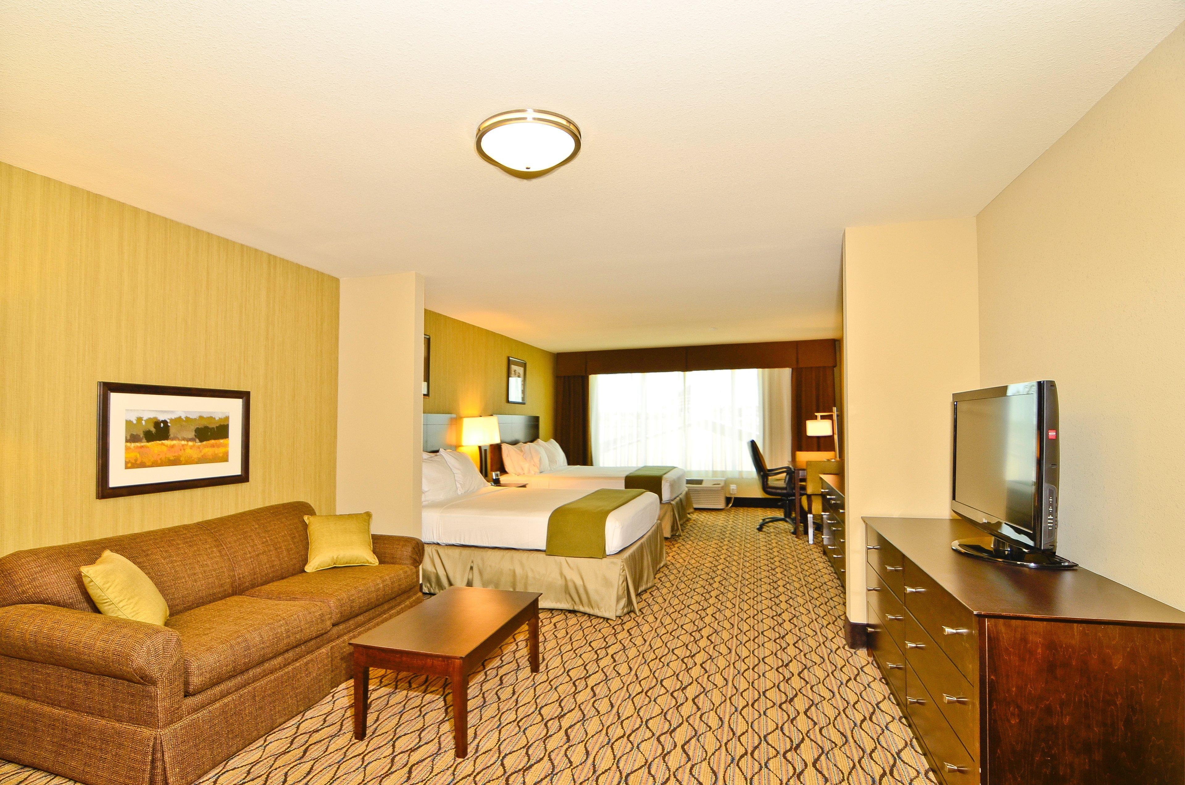 Holiday Inn Express & Suites - Williston By Ihg Экстерьер фото