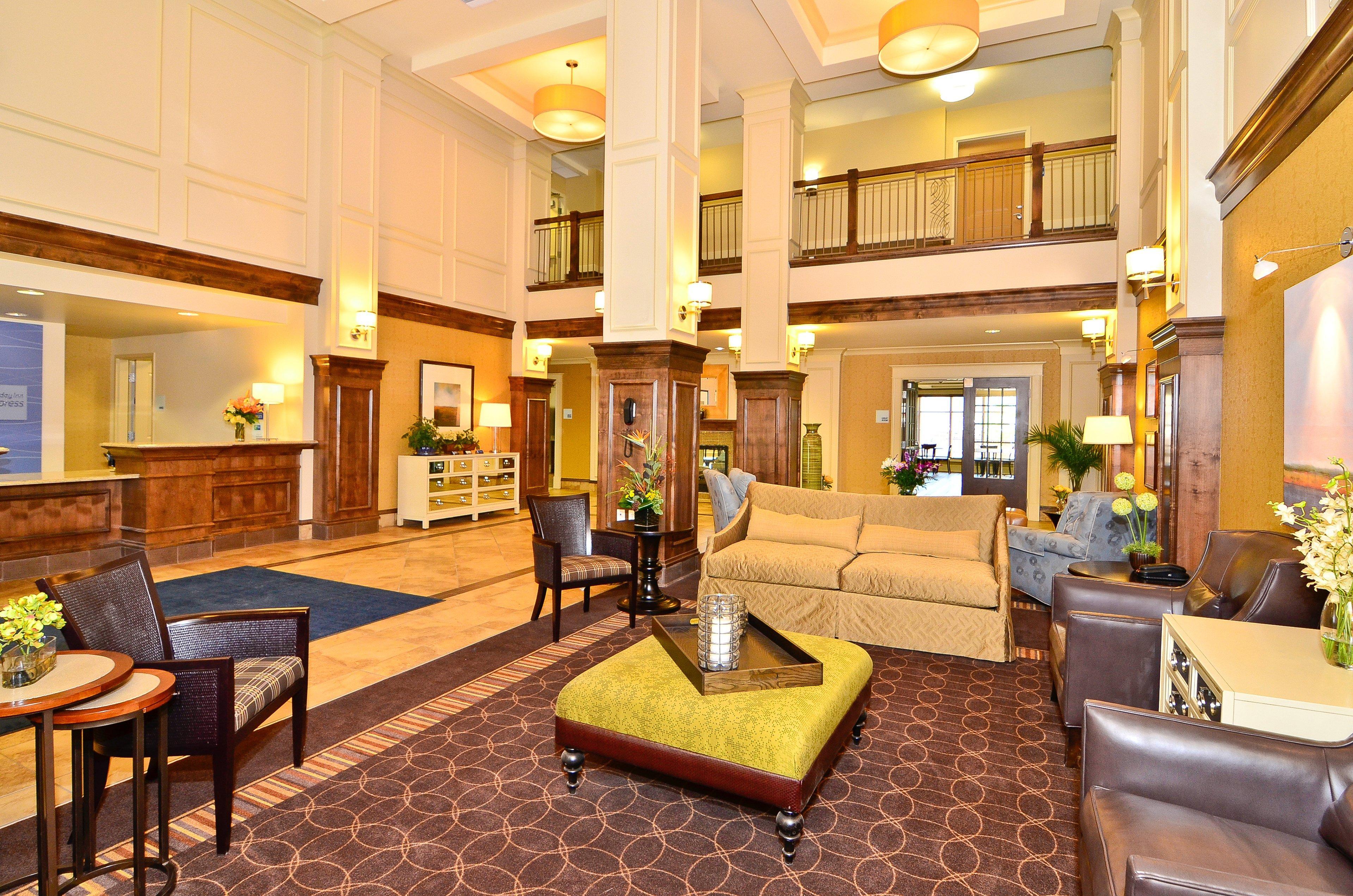 Holiday Inn Express & Suites - Williston By Ihg Экстерьер фото