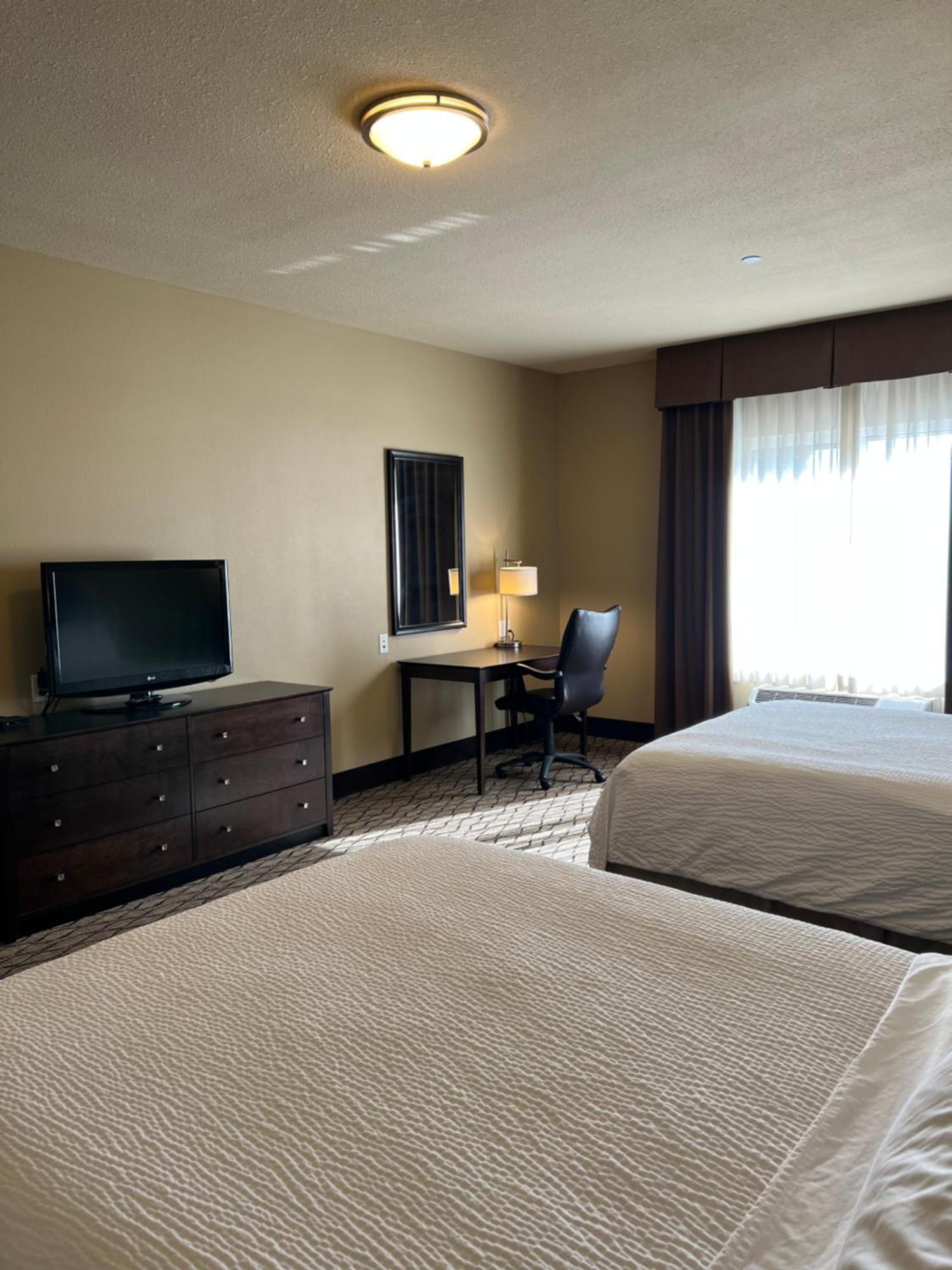 Holiday Inn Express & Suites - Williston By Ihg Экстерьер фото